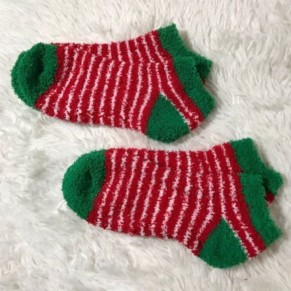 Many Faces of Santa Box and Holiday Socks Set - Picture 8 of 9